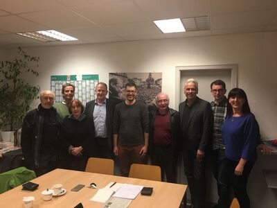 Hans Pfalzgraf 5. von rechts, Dr. Raphael Fechler 6. von rechts